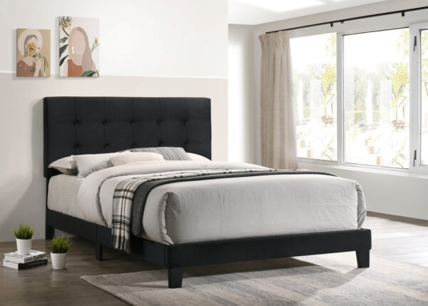 920Black Platform Bed -QUEEN ONLY