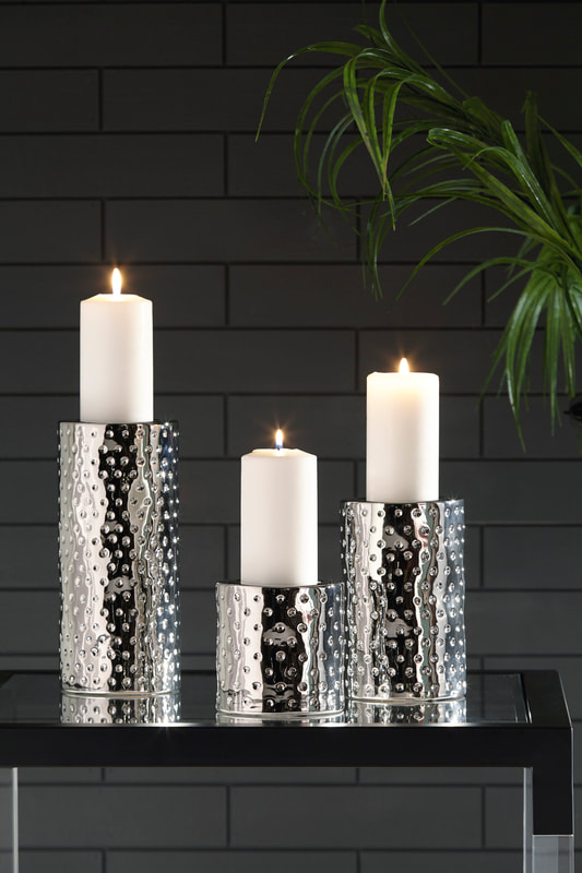 A2000460 - Candle Holder Set